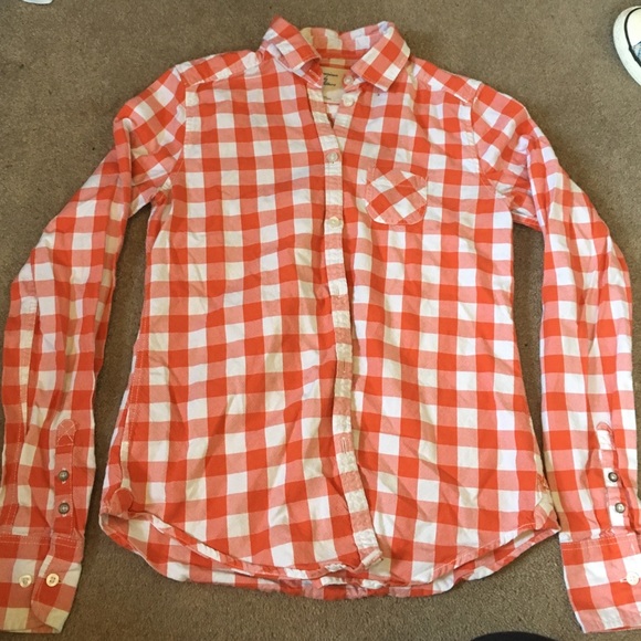 American Eagle Orange & White Gingham Button Down