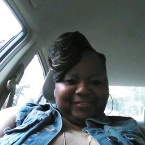 Meet your Posher, Lynnette