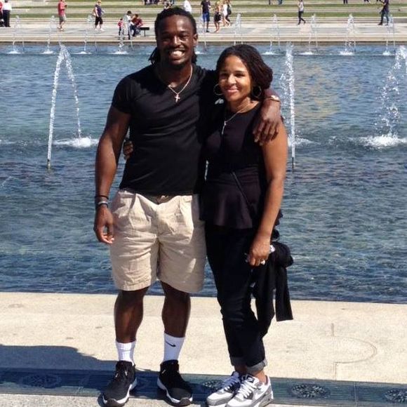 Meet your Posher, Pamela