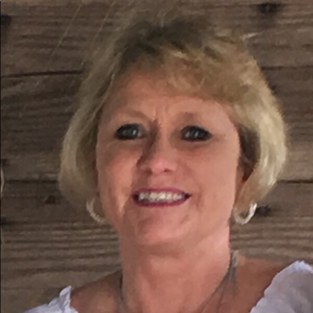 Meet your Posher, Pam