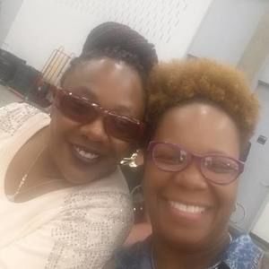 Meet your Posher, Nakia