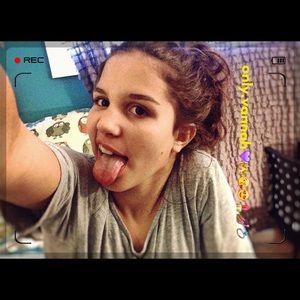 Meet your Posher, Savannah