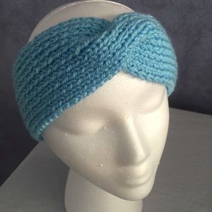💙 Handmade Ice Blue Twisted Headband/Earwarmer💙