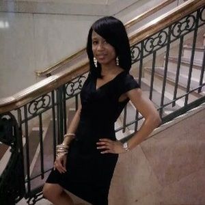 Meet your Posher, Christie