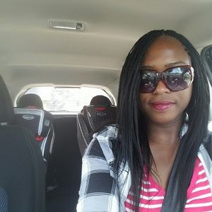 Meet your Posher, Melanie