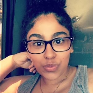 Meet your Posher, Grace