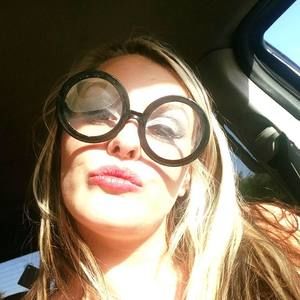 Meet your Posher, Becca