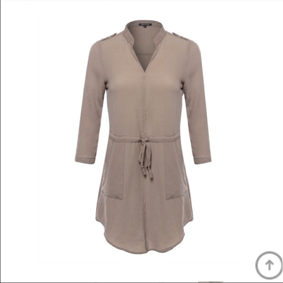 Dress - Picture 4 of 4