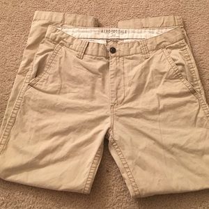 Mens Aeropostale 34/30 khaki pants