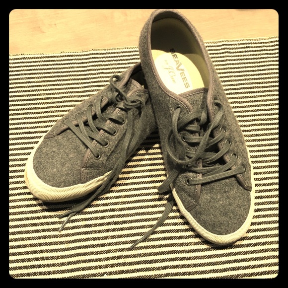 JCrew - SEaVees sneakers