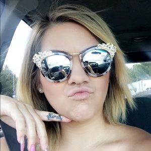 Meet your Posher, Krista