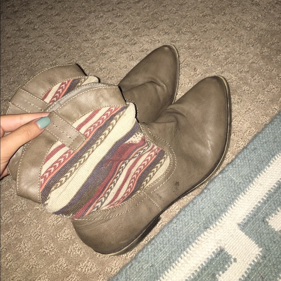 Aztec boots