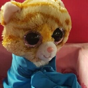 Meet your Posher, Simone