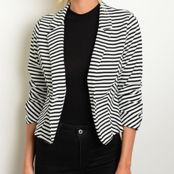 ❗️CLEARANCE❗️Striped Black and White Blazer - Picture 2 of 4