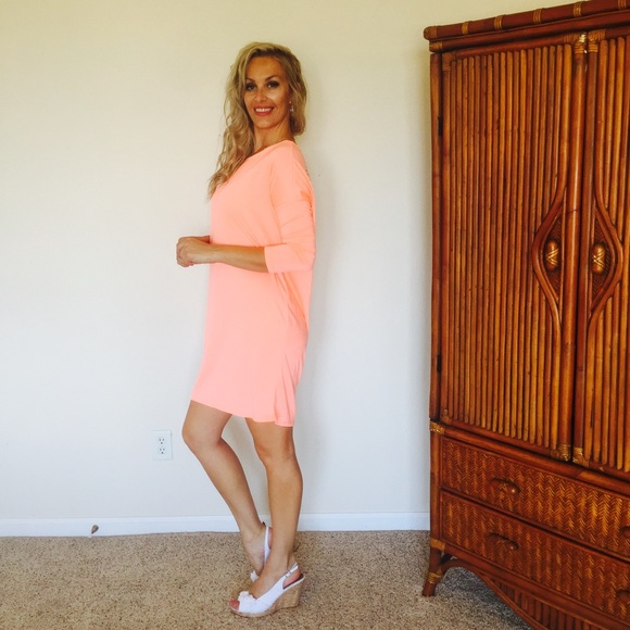 On hold-Gorgeous Dress W/ Crochet Trim Bow - Picture 2 of 4