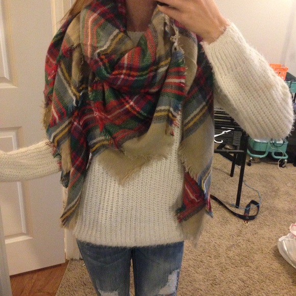 BACK IN STOCK HP 5๐ Tartan Plaid Blanket Scarf - Picture 2 of 4