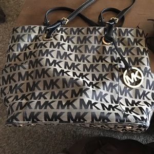 Michael Kors purse