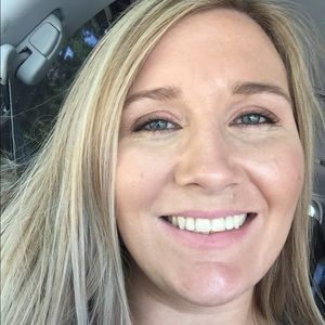 Meet your Posher, Kassie