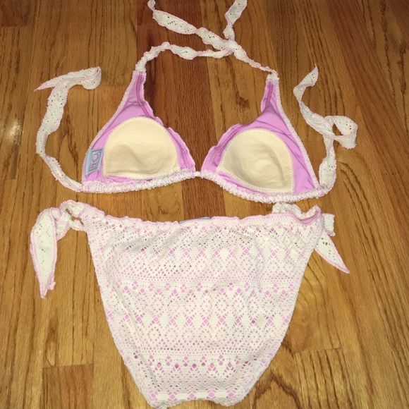 Becca Bikini - Picture 3 of 3