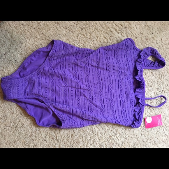 NWT Girls Swimsuit