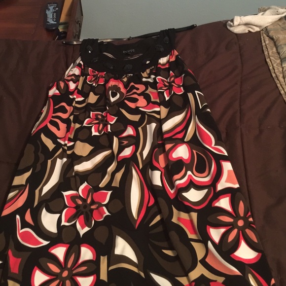Sleeveless dress