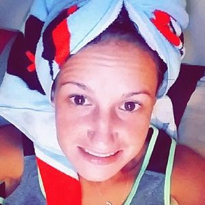 Meet your Posher, Britteny