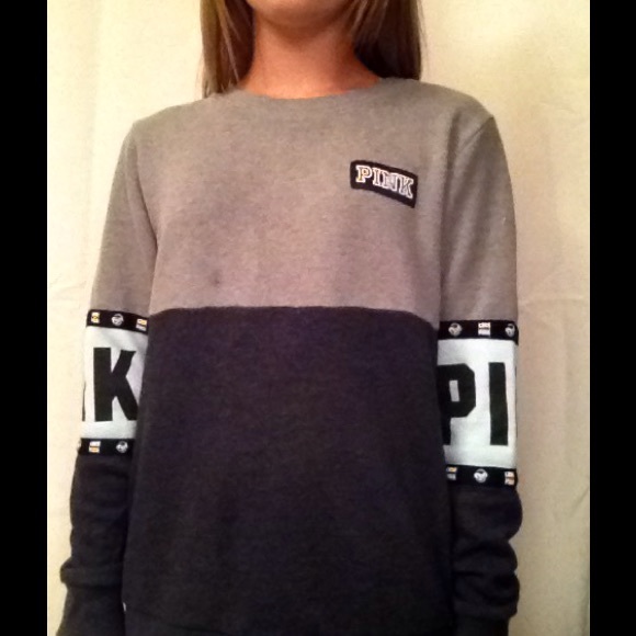 ❤️VS PINK Sweater❤️