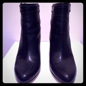 Ann Taylor black heel boots