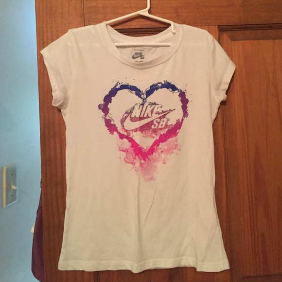 Kids Nike SB tshirt