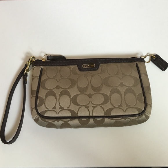 Brand new Coach wristlet /clutch