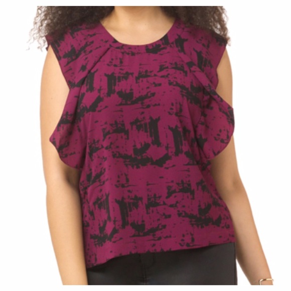 Sleeveless Print Top