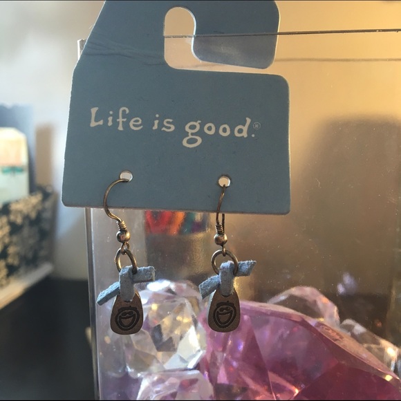 Life is good earrings