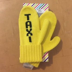 Kate Spade 🍎Big Apple 🚖Taxi Mittens