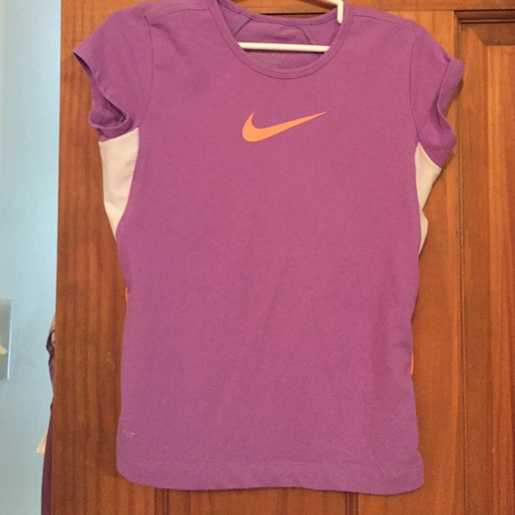 Kids Nike tshirt