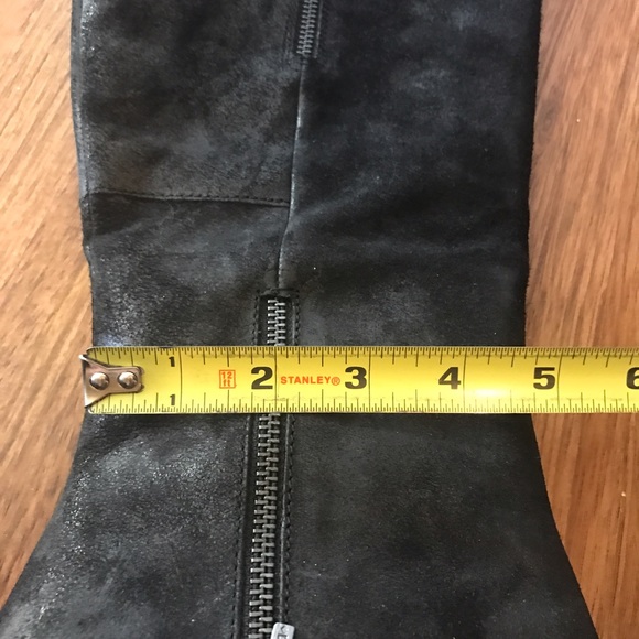 Donald J. Pliner - Devia Cuff Tall Boots - Picture 2 of 3