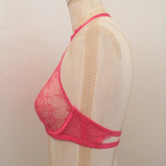 VS High Neck Chantilly Lace Bra! - Picture 3 of 4