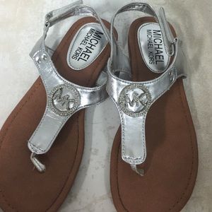 Girls sandals