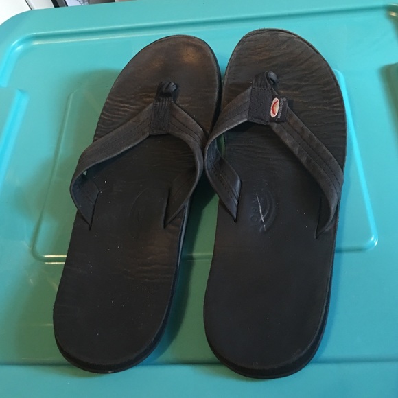 Men's rainbows size 10