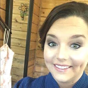 Meet your Posher, Katie