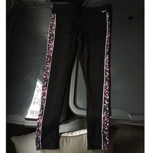 PINK ultimate yoga legging