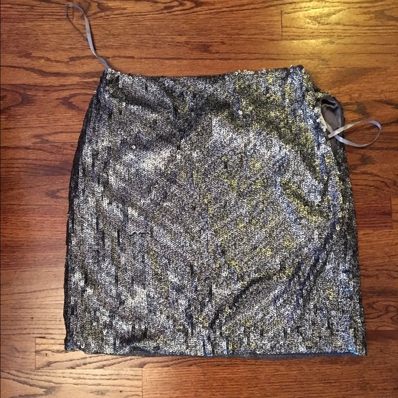 NWT Silver Sequin Skirt