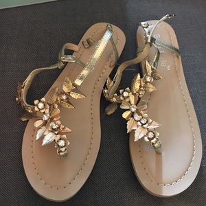 Gorgeous dressy beach wedding sandals