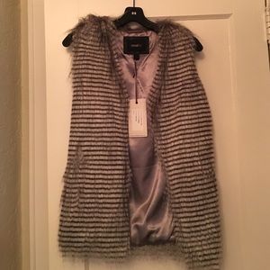 Fur Vest in size Small