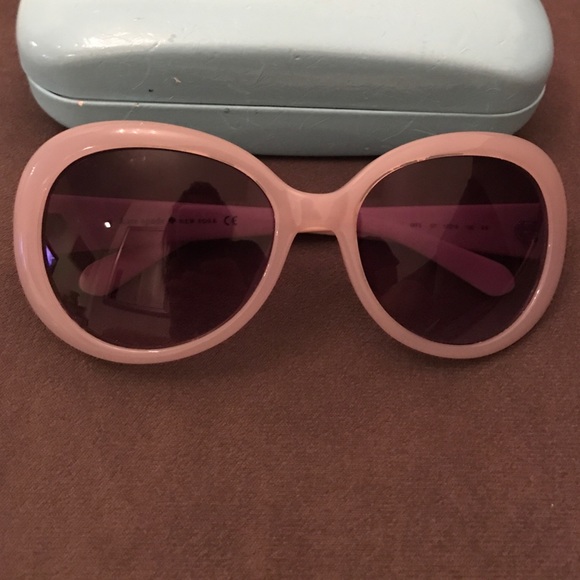 Kate spade sunglasses. Like new !