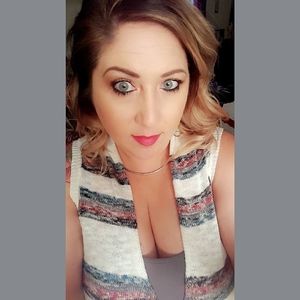 Meet your Posher, Kelly-legs