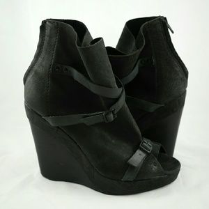 Joe's Jeans Black Hanson Wedge Ankle Bootie