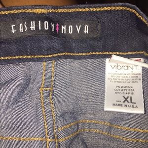 FASHION NOVA HIGHWAISTED SKINNY JEANS