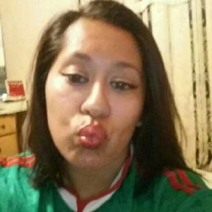 Meet your Posher, Eva