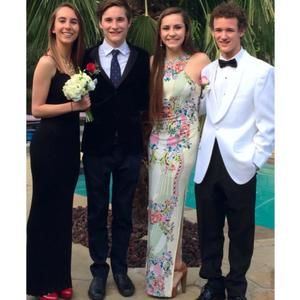 Meet your Posher, Mia