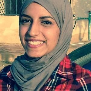 Meet your Posher, Amira